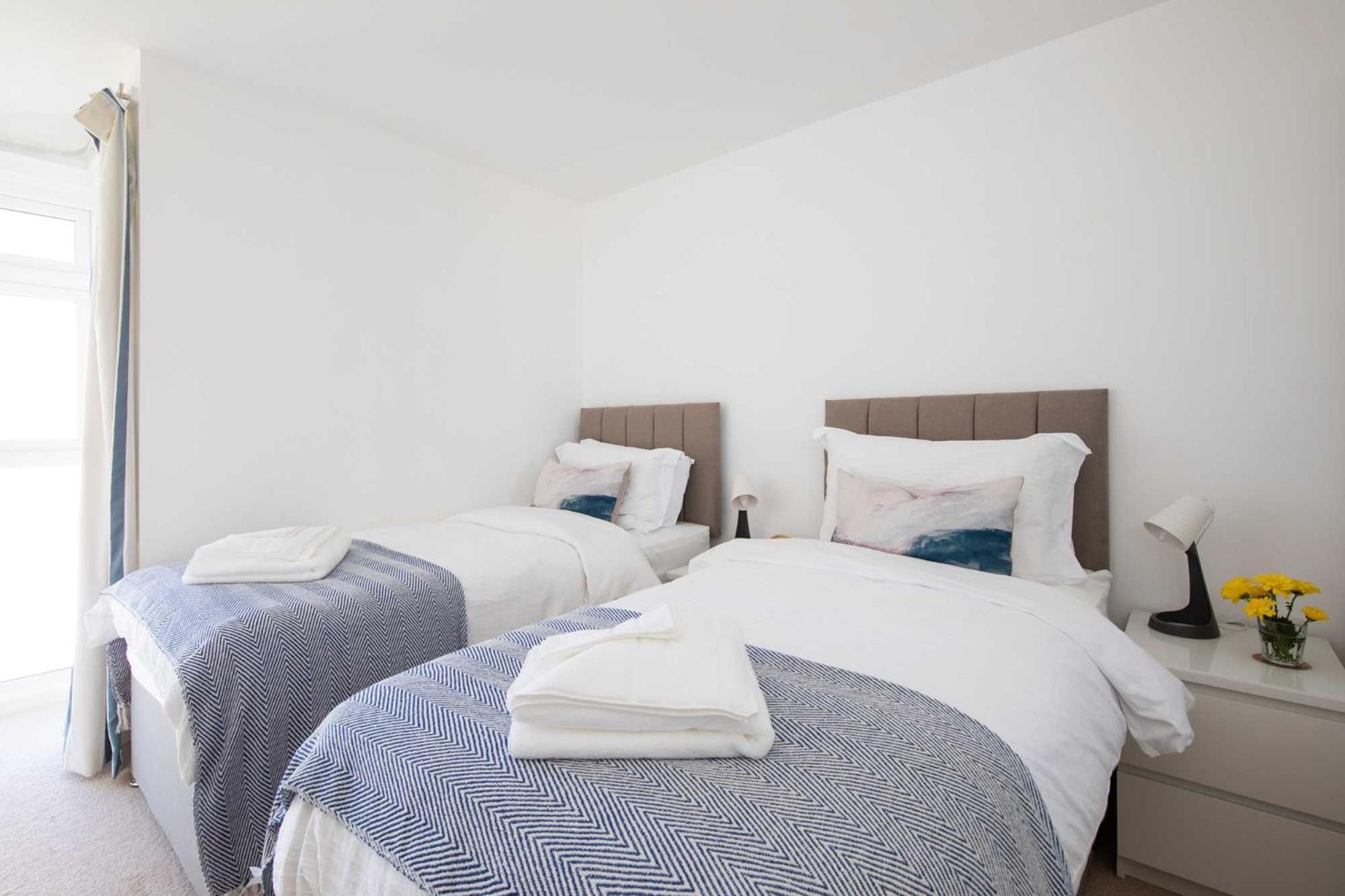 High-End Beachfront Getaway Sea View King Bed East Wittering Exteriér fotografie
