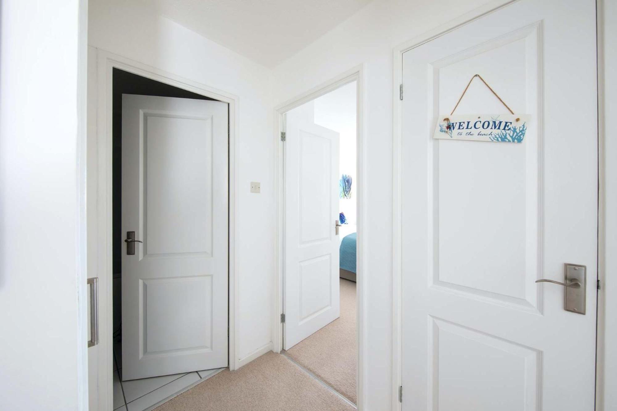 High-End Beachfront Getaway Sea View King Bed East Wittering Exteriér fotografie